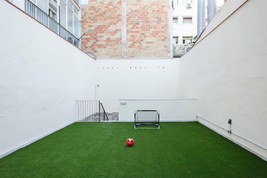 הוספיטלט דה יוברגאט Your Home- Apartment Camp Nou 2A מראה חיצוני תמונה